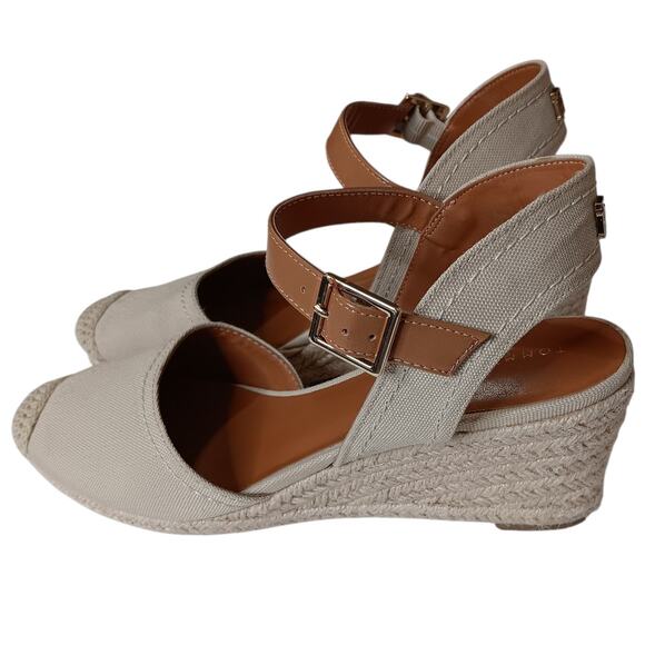 Current $89 Tommy Hilfiger Nilsa Closed Toe Espadrille Wedge Sandals 9.5‎ Summer - Picture 10 of 11